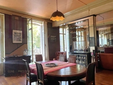 Orleans, center, private mansion 400 m², garden