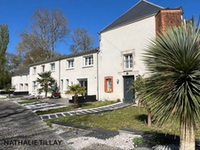 Property for sale, superb renovated mill bordering the river, east of Orleans, 4500 m² plot