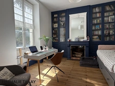 ORLEANS center, bourgeois house for sale, with garden and elevator, rare