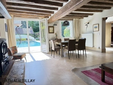 Property for sale, GIDY near Orleans, swimming pool and park