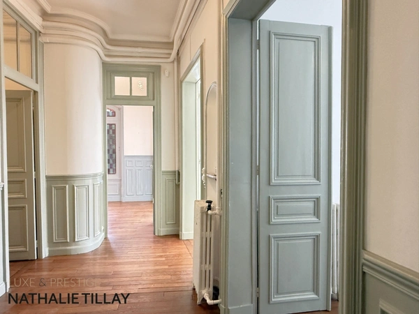 Orleans centre, Appartement bourgeois à vendre 5 pièces , 