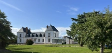  Orléans, demeure de prestige, propriete à vendre, chateau 440 m², piscine, tennis, maison d'amis 85 m², dépendances potentiel aménageable , parc paysagé et arboré 4 ha