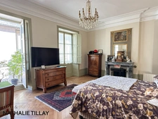 Orleans centre historique, maison hotel particulier, a vendre,  jardin et dependances