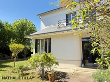 orleans Dunois, maison a vendre, rénovée, grand jardin et stationnements sécurisés . Exclusivité