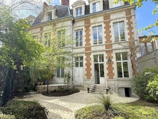 ORLÉANS – APPARTEMENT D’EXCEPTION AU SEIN D’UN HÔTEL PARTICULIER