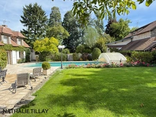 Property for sale, GIDY near Orleans, swimming pool and park