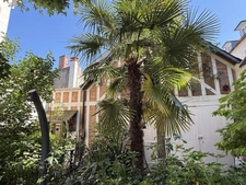 Hotel particulier de 1850 ,  à vendre ,  jardin et garage,  Orleans cathédrale