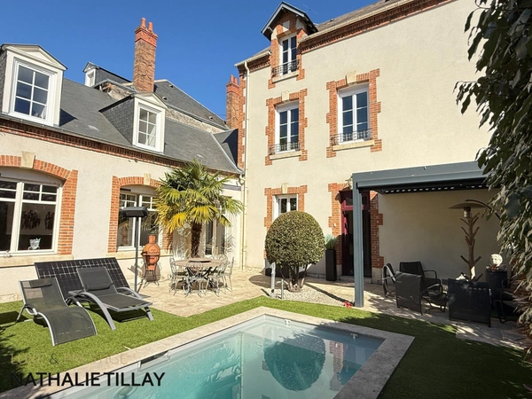 Orleans St Marceau, maison a vendre, jardin et piscine, climatisation, rénovée, parfait etat , coup de coeur
