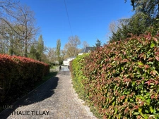 Property for sale, superb renovated mill bordering the river, east of Orleans, 4500 m² plot