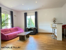 SAINT JEAN DE BRAYE , limite Boigny,  a vendre, maison de 309 m², jardin paysagé, piscine, pool house, garages et stationnements , parcelle 2748 m²