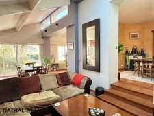FLEURY LES AUBRAIS, maison familiale à vendre, jardin, garages et stationnements