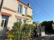 Orléans Dunois, House for sale with garden, swimming pool and parking 