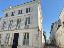 Hotel particulier de 1850 ,  à vendre ,  jardin et garage,  Orleans cathédrale