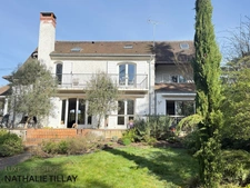Dpt Loiret (45), for sale OLIVET bord du Loiret house P7 of 247.22 m² - Land of 1,123.00 m²