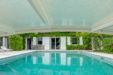 Property for sale, GIDY near Orleans, swimming pool and park