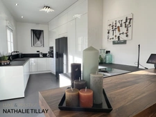 Orléans ,  à vendre, belle maison contemporaine,  design et parfait etat,  sous sol chauffé de 90 m², garage vélos et jardin