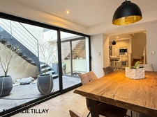 Maison à vendre , Orleans hyper centre , esprit loft , patio, terrasse 60m² , stationnements, cave 
