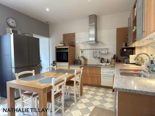 Orlean Dunois , maison à vendre avec porche, garage et jardin