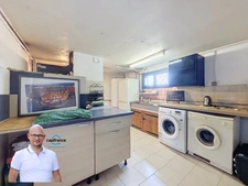AOSTE, Maison 6 pièces sur plus de 1100m2 de terrain. 