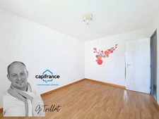 AOSTE Maison centre village, 3 chambres garage attenant 