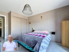 Appartement à vendre 3 pièces CHAMBERY (73) - 70m2 - balcon - garage et cave. 