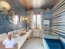 Maison à vendre 9 pièces LES ABRETS EN DAUPHINE sur un parc arboré de plus 2500m2 avec piscine. 