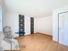 AOSTE Maison centre village, 3 chambres garage attenant 