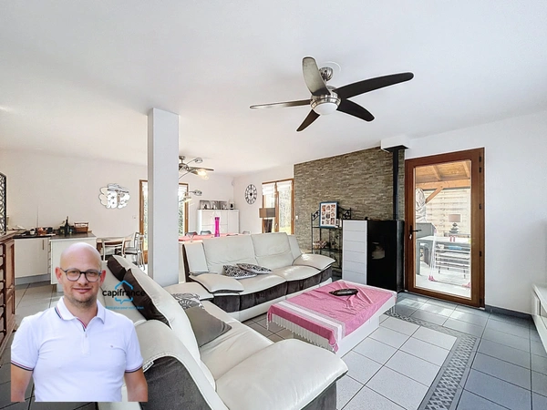 Maison à vendre 6 pièces LE PONT DE BEAUVOISIN (38) sur 800m2 de terrain. 
