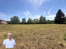 Terrain à vendre de 613,00 m² LES AVENIERES (38)