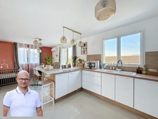 Maison à vendre 5 pièces SAINT JEAN D'AVELANNE (38) sur 950m2 de terrain clos. 
