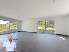 Dpt Isère (38), à vendre LES ABRETS maison P5 plain pied de 105,7 m² sur 400m2 de terrain.
