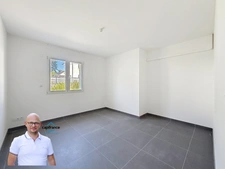 Dpt Isère (38), à vendre LES ABRETS maison P5 plain pied de 105,7 m² sur 400m2 de terrain.