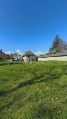 AOSTE – Bâtisse 164 m² + Combles 120 m² + Terrain 1600 m² – Énorme potentiel