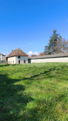 AOSTE – Bâtisse 164 m² + Combles 120 m² + Terrain 1600 m² – Énorme potentiel