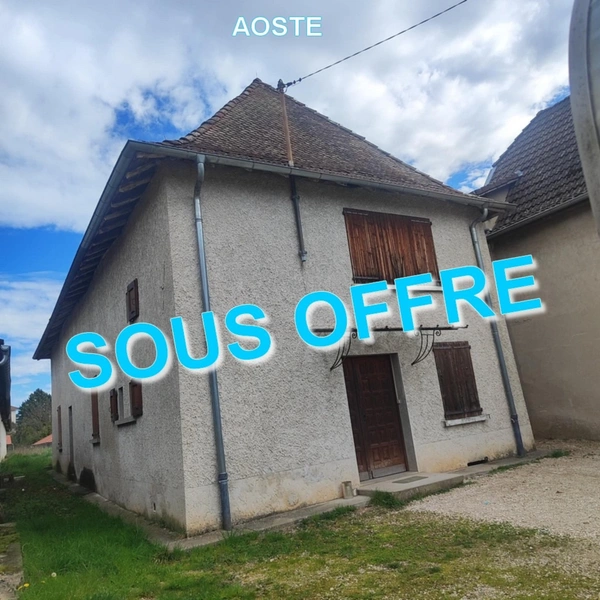AOSTE – Bâtisse 164 m² + Combles 120 m² + Terrain 1600 m² – Énorme potentiel