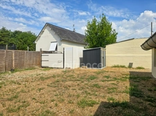 Idéal premier achat ou investissement : maison de plain-pied à Arnage avec potentiel d'aménagement