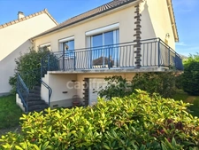 Pavillon sur sous-sol à Ruaudin - À deux pas du centre-bourg