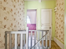Ensemble immobilier - Local commercial, partie production et son habitation avec vue sur rivière