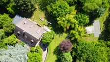 Maison Familiale avec 5 chambres et son grand terrain arboré à 5 minutes de l'agglomération Mancelle