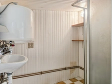 OPPORTUNITÉ : TERRAIN DE LOISIR D'ENVIRON 1 300 M² AVEC EAU, ÉLECTRICITÉ ET ACCÈS PRIVILÉGIÉ À LA SARTHE !