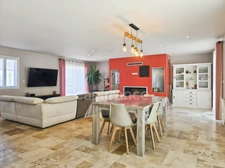 Pavillon contemporain de 151 m² avec 4 chambres dont une suite parentale à 10 min du Mans