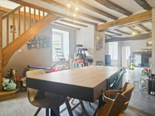 Maison de campagne avec 4 chambres, potentiel d'aménagement et terrain sans vis-à-vis à Tresson