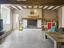 Maison de campagne avec 4 chambres, potentiel d'aménagement et terrain sans vis-à-vis à Tresson