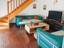 Un véritable espace de vie familial à Lombron : 210 m² et près de 3 000 m² de terrain