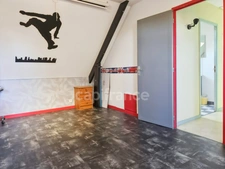 À 25 minutes de Tours, pavillon familial avec piscine et vue sur la campagne