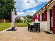 Un véritable espace de vie familial à Lombron : 210 m² et près de 3 000 m² de terrain