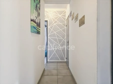 Appartement T4 de 72,10 m² avec cave - Avenue Felix Geneslay