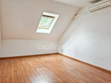 Un véritable espace de vie familial à Lombron : 210 m² et près de 3 000 m² de terrain