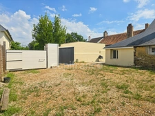 Idéal premier achat ou investissement : maison de plain-pied à Arnage avec potentiel d'aménagement