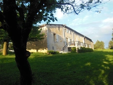 Dpt Haute Garonne (31), à vendre SAINT JULIA maison P8 de 287 m² - Terrain de 4680  - Plain pied